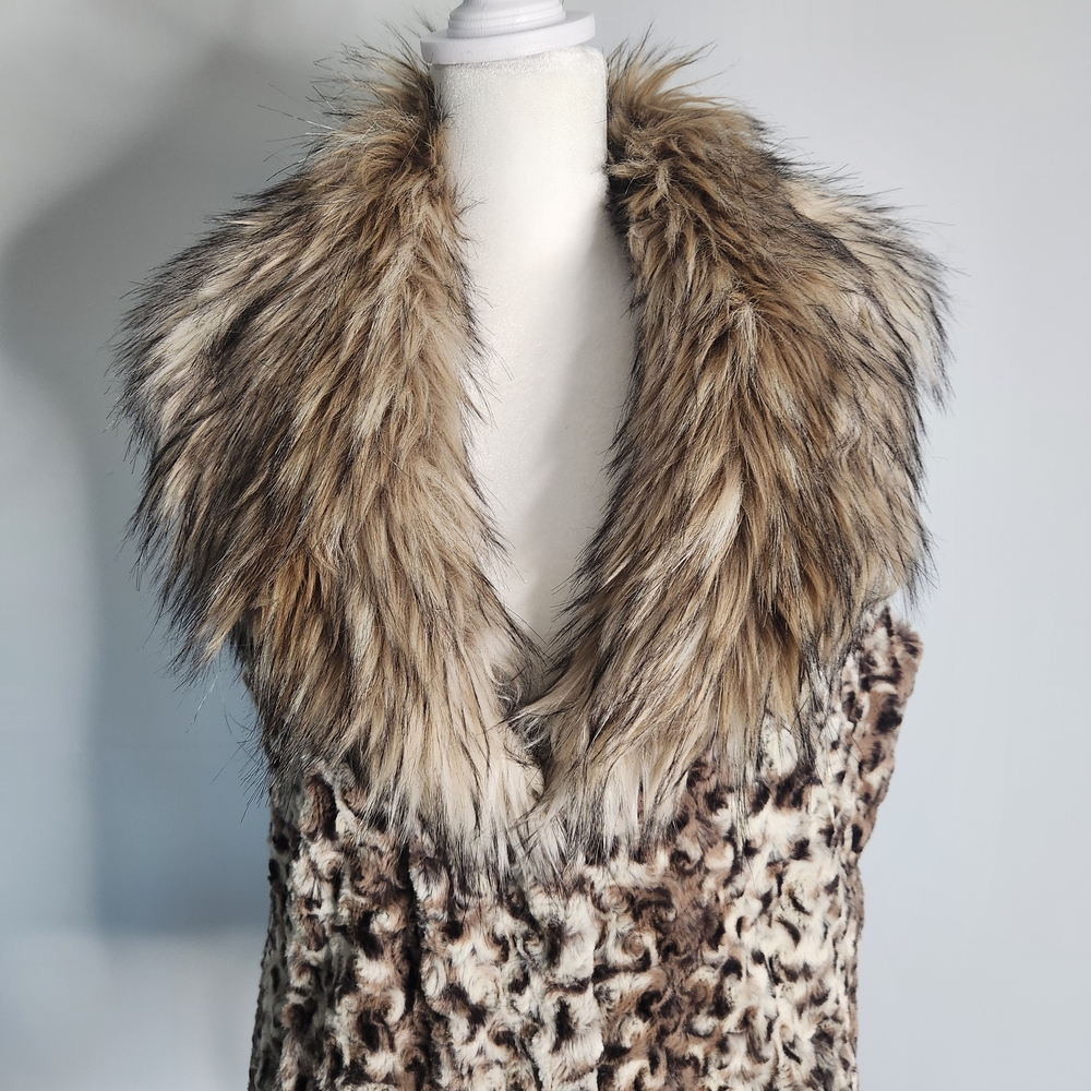Adrienne Landau Faux Fur Vest in Brown and Cream S Baddie Cozy Soft Animal Print - Picture 2 of 11